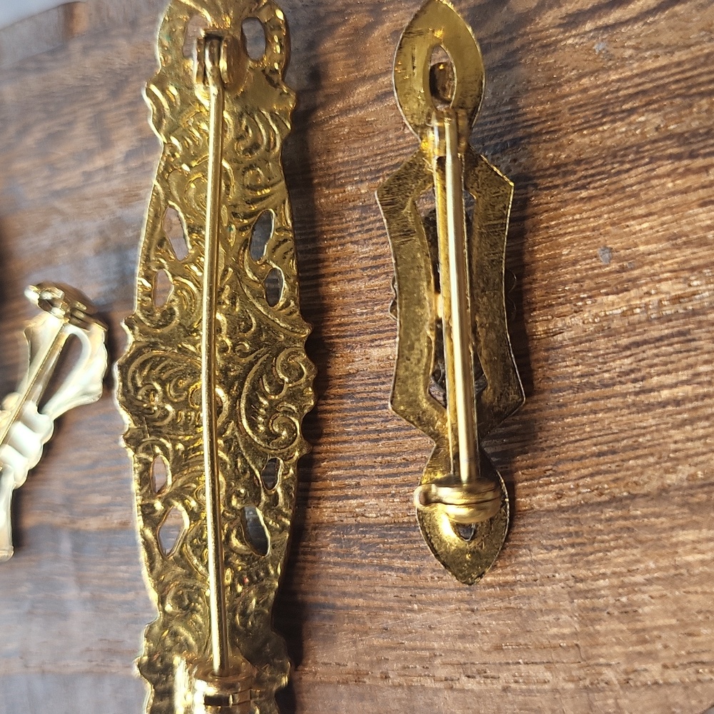Vintage Vtg Gold Tone & Simulated Pearl Brooch Pins - Picture 6 of 10